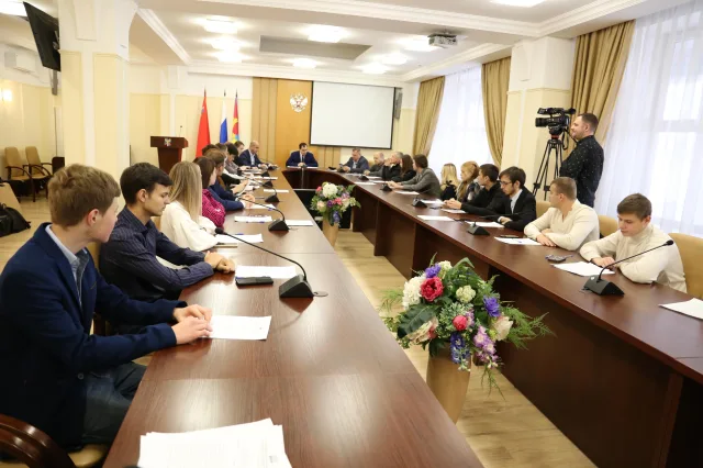 На первом заседании Молодежного парламента Люберец избрали председателя