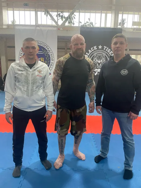 Тренеры ЦСП «Торнадо» Люберец провели спарринговый семинар совместно с Джеффри Монсоном