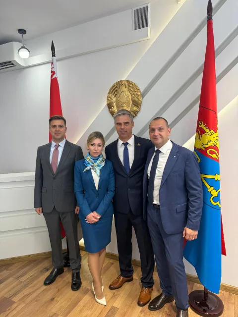 Делегация из Люберец поздравила жителей белорусской Лиды с Днём города