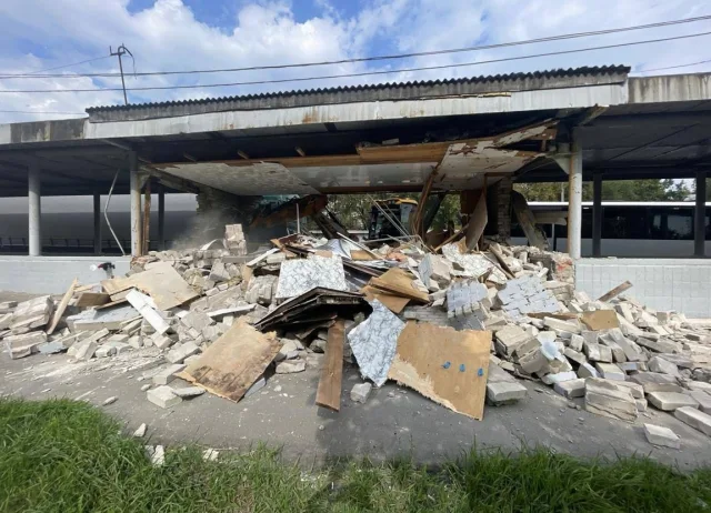 Еще восемь нестационарных торговых объектов снесли в Люберцах