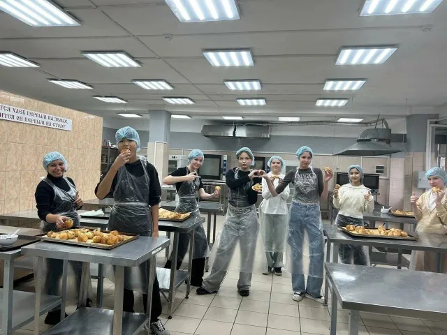 Около 600 люберецких школьников пробуют профессии в техникуме имени Гагарина