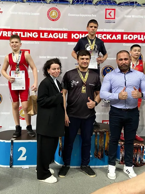 Спортсмены Люберец завоевали 13 медалей в рейтинговом турнире по вольной борьбе