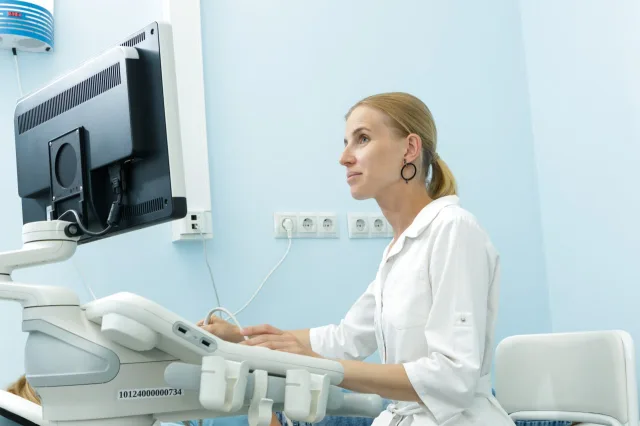 В Маммологическом центре Люберец приступил к работе новый врач ультразвуковой диагностики