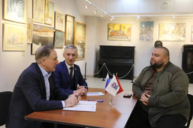 Владимир Ружицкий провёл выездной приём жителей