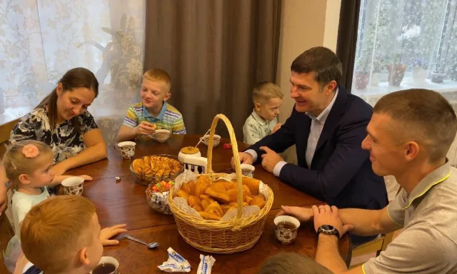 Владимир Волков проверил строительство подземного перехода под проспектом в Люберцах