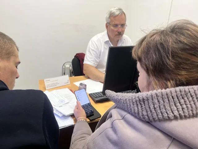 Ветераны СВО и их семьи могут получить услуги МФЦ на базе фонда «Защитники Отечества»